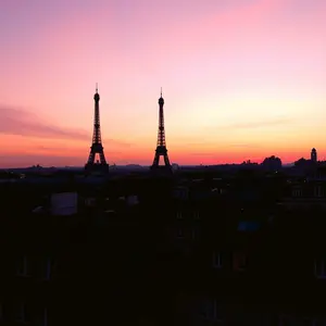 captivating romantic sunrise over Paris rooftops, pink sky — heart morning image WhatsApp picture